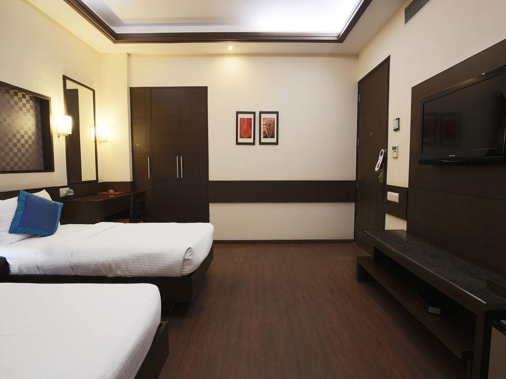 Fabhotel Aashray Nehru Place Nowe Delhi Zewnętrze zdjęcie