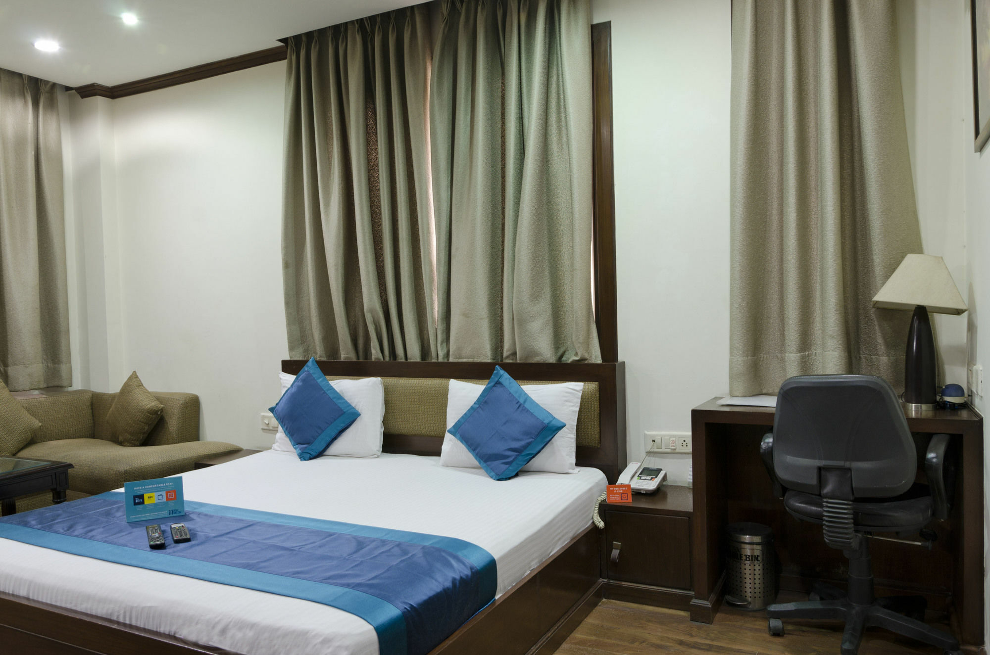 Fabhotel Aashray Nehru Place Nowe Delhi Zewnętrze zdjęcie